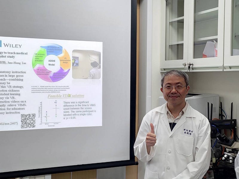 在虛擬與現實之間：張銘峰教授的醫學教育革新
